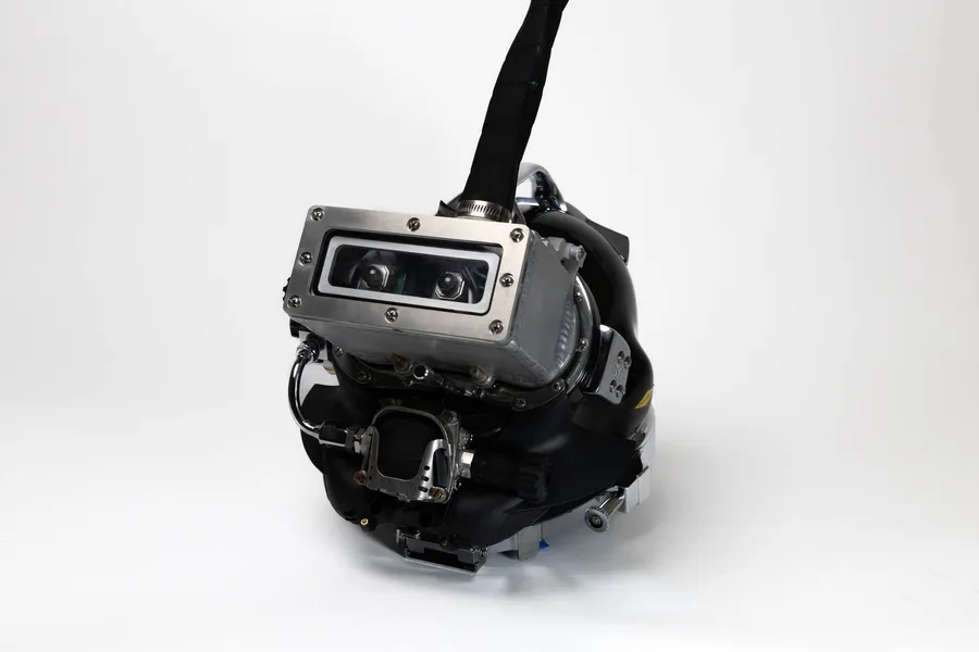 MARLIN headset worn by a diver